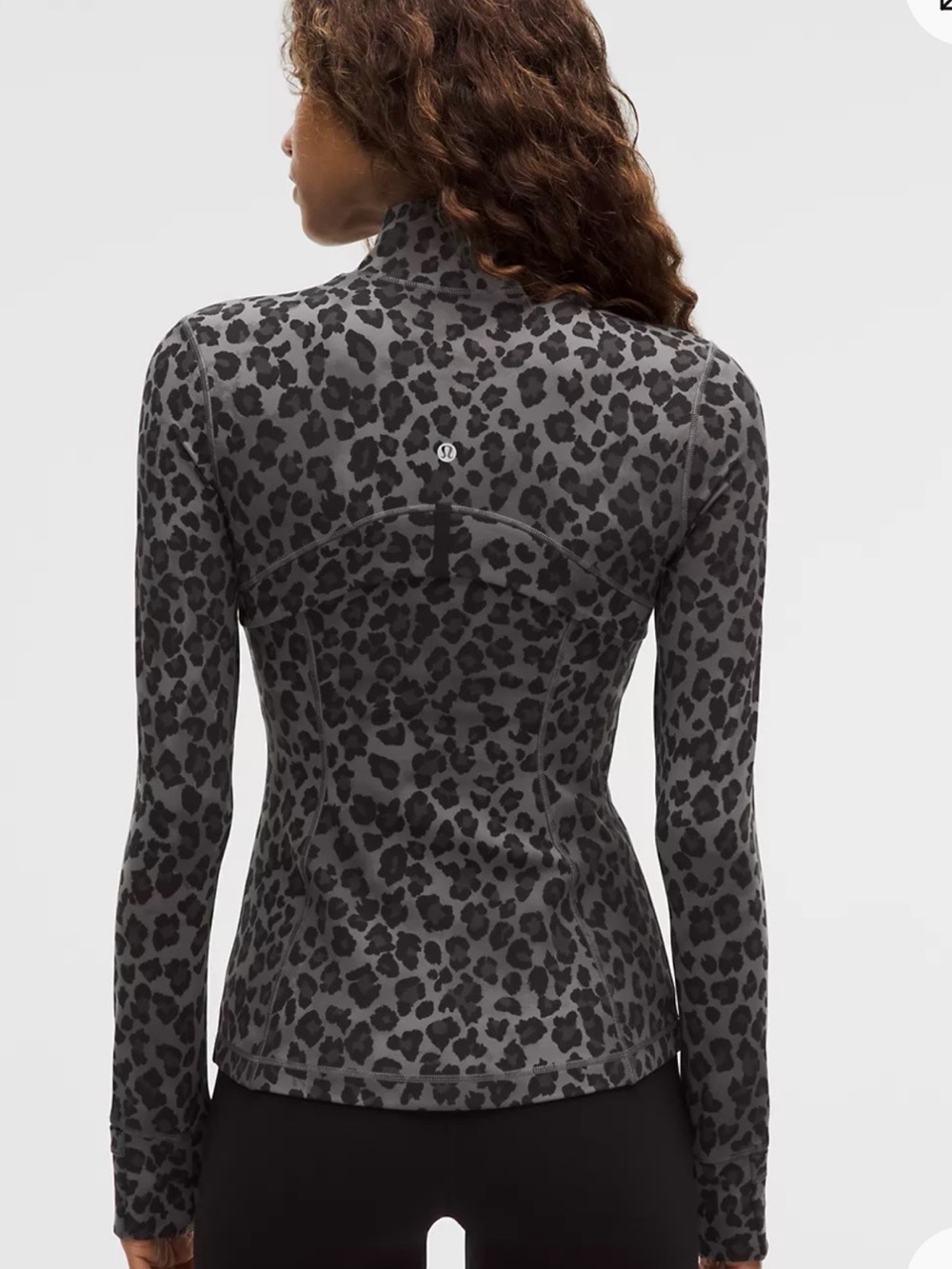 lululemon athletica Charcoal Gray Leopard-Print Long Sleeve Top